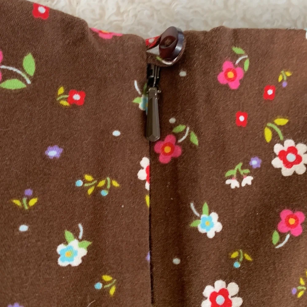 GAP Brown Floral Twirl Dress 4 EUC Beautiful! Lined